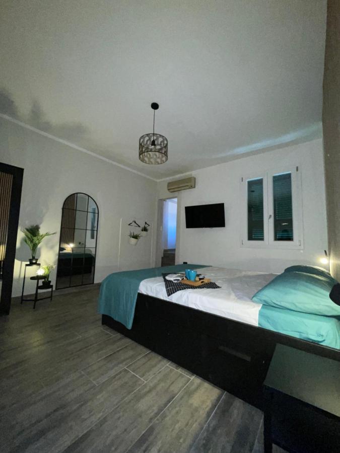 Greta's House - Centro Apartment Neapel